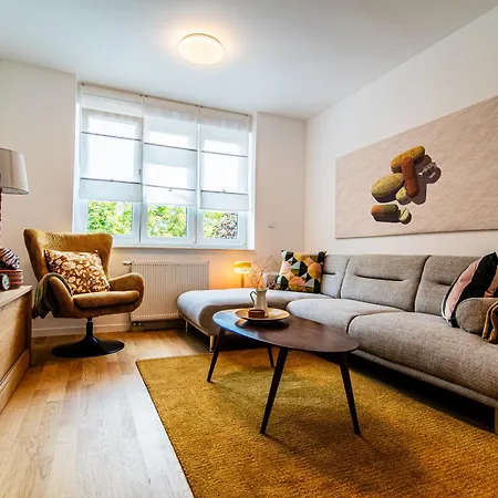 Flexible Selfcheckins 95 - - 3 Bedrooms - Loggia Apartment Zagreb